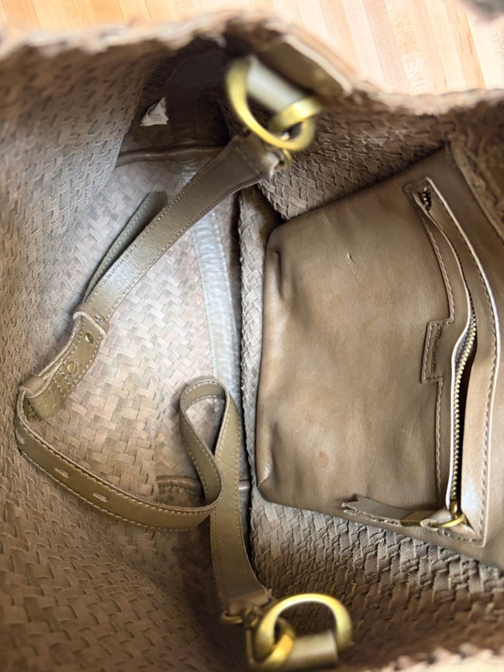 Madewell Woven Crossbody Bag - Picture 3 of 6